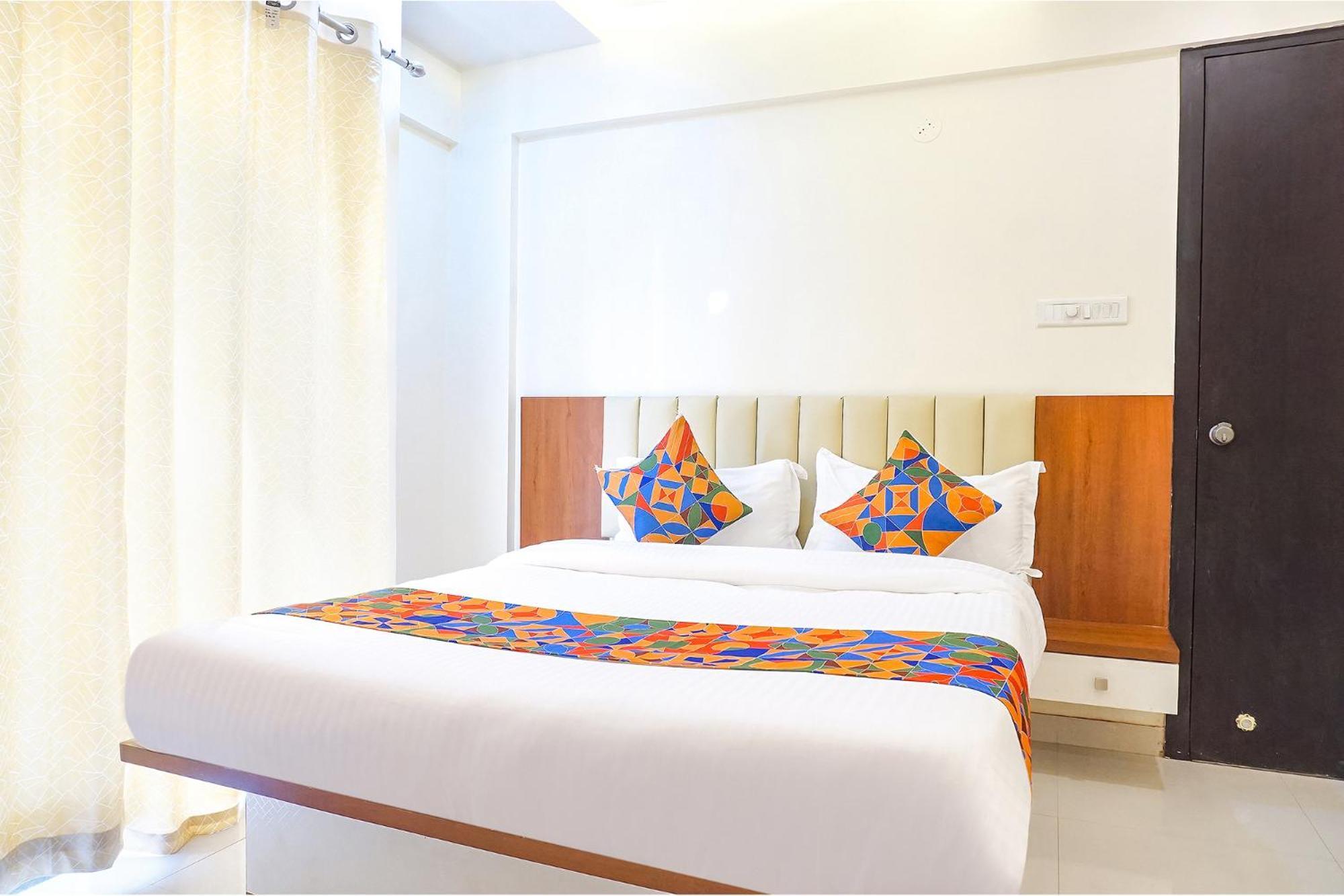 Fabhotel Majestic Luxurious - Nr Rajaram Bhiku Pathare Stadium Pune Zewnętrze zdjęcie