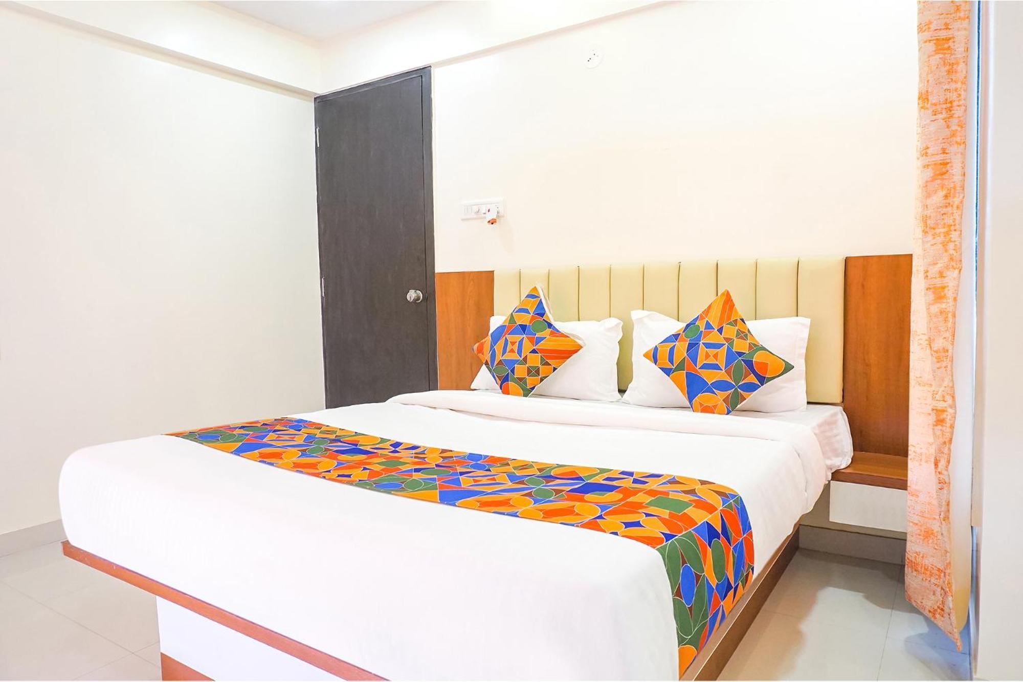 Fabhotel Majestic Luxurious - Nr Rajaram Bhiku Pathare Stadium Pune Zewnętrze zdjęcie