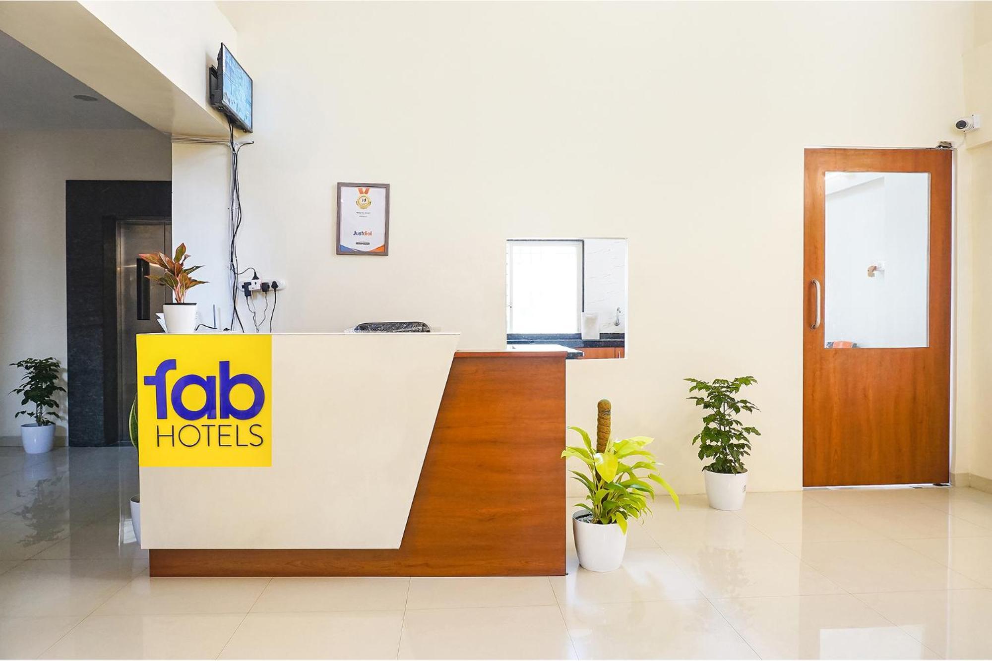 Fabhotel Majestic Luxurious - Nr Rajaram Bhiku Pathare Stadium Pune Zewnętrze zdjęcie